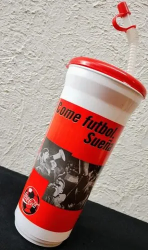 Vaso Deportivo Toma Coca Cola Colección Come Fútbol Completo Rojo Con Blanco
