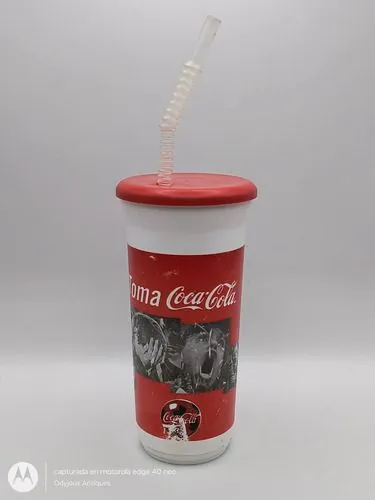 Vaso Deportivo Toma Coca Cola Coleccion Come Fútbol Sueña Rojo Con Blanco
