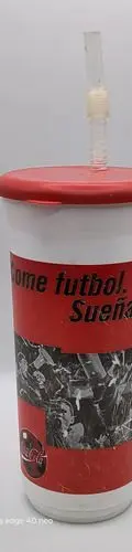 Vaso Deportivo Toma Coca Cola Coleccion Come Fútbol Sueña Rojo Con Blanco — Coleccionables vintage (foto 4)