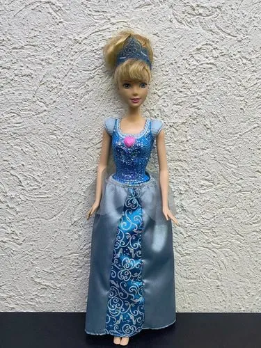 Muñeca Princesa Disney Magic Glow Cinderella Mattel Usado