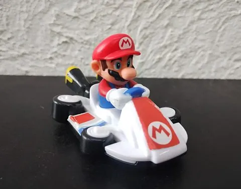 Figura Vehículo Mario Kart Mcdonald's 2022 7cm Original Blanco