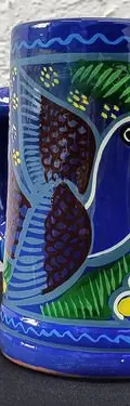 Taza De Arcilla Mexicana Decorada Pájaros Hecha A Mano Azul Taza De Arcilla Mexicana Decorada Pájaros Hecha A Mano Artesanía — Decoración vintage (foto 3)
