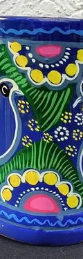 Taza De Arcilla Mexicana Decorada Pájaros Hecha A Mano Azul Taza De Arcilla Mexicana Decorada Pájaros Hecha A Mano Artesanía — Decoración vintage (foto 5)