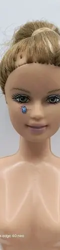 Muñeca Tipo Barbie Retro China Cabello Castaño Ojos Verdes — Coleccionables vintage (foto 2)