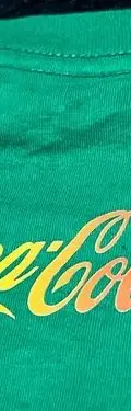 Playera Coca Cola Perfect Harmony Flores Verde Talla M  Verde Paisaje Flores M Liso/verde — Coleccionables vintage (foto 6)