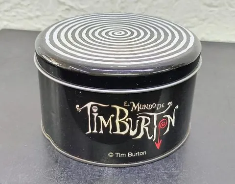 Lata Metálica El Mundo De Tim Burton Coleccionable Vintage