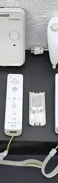 Par Controles Wii Mote + Nunchuck +base De Carga Dream Gear Blanco — Gaming vintage, años NOW
