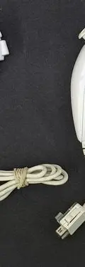 Par Controles Wii Mote + Nunchuck +base De Carga Dream Gear Blanco — Gaming vintage, años NOW (foto 5)