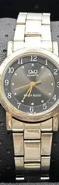 Reloj Q&q Quartz Water Resist 3 Bar Q315-005yh Vintage Mujer Plateado Dorado Negro — Coleccionables vintage (foto 4)