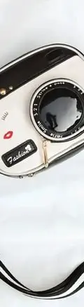 Bolsa Forma De Cámara Fotográfica Retro Vintage Negro Cross Negro Con Blanco Lisa Brillosa Oro Blanco Con Negro — Coleccionables vintage (foto 8)