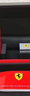 Estuche Para Reloj Ferrari Scuderia Classic Carbon Black Negro — Coleccionables vintage, años NOW (foto 2)