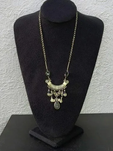 Collar Antiguo De Latón Vintage Con Piedra Obsidiana Natural Negro — Coleccionables vintage