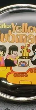 Pin Broche Metalico The Beatles Yellow Submarine Retro 3cm Negro Con Amarillo The Beatles Yellow Submarine