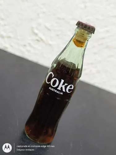 Mini Botella Vintage Coca Cola Australia 8cm Retro 90's