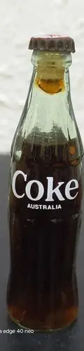 Mini Botella Vintage Coca Cola Australia 8cm Retro 90's — Coleccionables vintage, años 90s (foto 2)