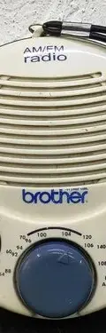 Radio Portátil Antiguo Brother Am/fm Vintage Con Detalle — Audio vintage, años 70s