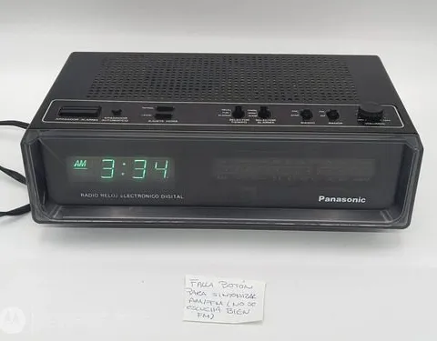 Radio Reloj Despertador Panasonic Rg-4895 Antiguo De Los 80s Negro