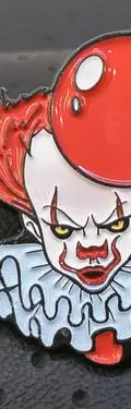 Pin/broche Metalico Pennywise Con Globo Rojo Terror 3.2cm Agua Pennywise Con Globo Rojo Terror 3.2cm — Coleccionables vintage