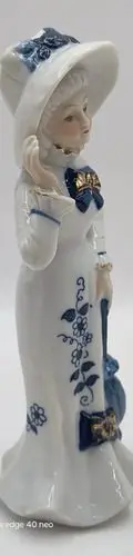 Mujer De Porcelana Victoriana Vintage Con Paraguas Sombrero — Decoración vintage (foto 4)