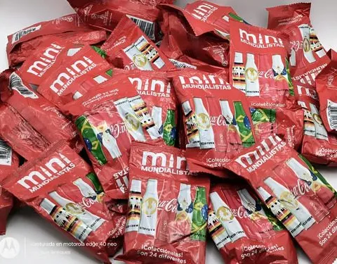 Lote 35pz Botellitas Mini Mundialistas Coca Cola Rusia 2018 Mini Mundialistas Coca Cola Rusia 2018 Dañadas Aplastadas