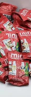 Lote 35pz Botellitas Mini Mundialistas Coca Cola Rusia 2018 Mini Mundialistas Coca Cola Rusia 2018 Dañadas Aplastadas — Coleccionables vintage, años NOW (foto 2)