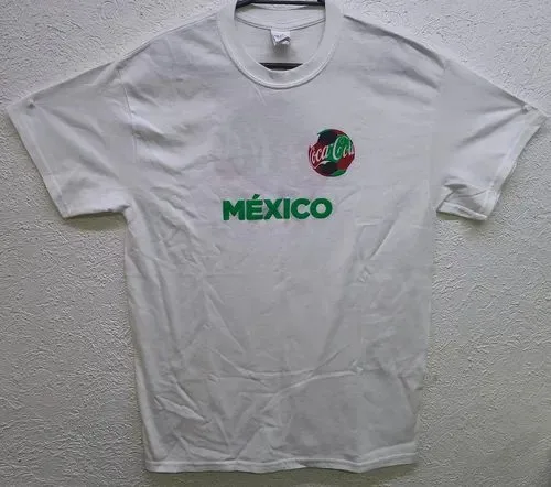 Playera Coca Cola México Tricolor Mediana Hecha En Nicaragua Blanco Con Logos En Verde Blanco Y Rojo Coca Cola Mundial Mediana Serigrafia — Coleccionables vintage, años 90s