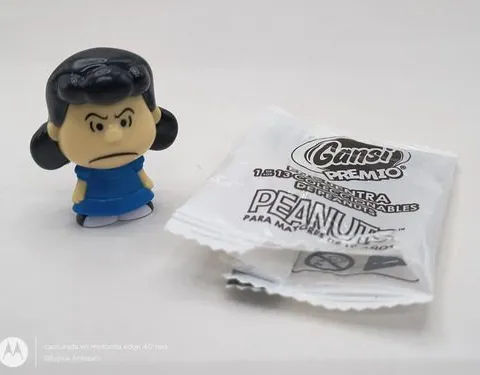 Figura Gansipremio Peanuts Snoopy Lucy  2026 Marinela
