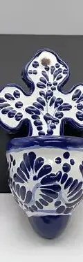 Set Par De Campanas Y Pileta Cn Cruz De Talavera Poblana 3pz — Decoración vintage