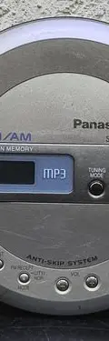 Discman Panasonic Sl-sv550 Fm/am Retro No Funciona Plateado — Audio vintage, años 90s (foto 2)