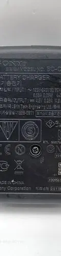 Cargador Sony Bc-csnb Para Bateria De Camara Np-bn1 Serie N Negro — Tech vintage, años NOW (foto 4)