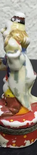 Alhajero Figura Payaso De Porcelana Vintage Con Detalle Rojo Con Amarillo — Decoración vintage, años 70s (foto 4)