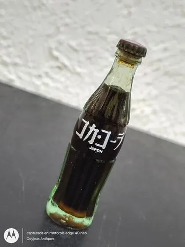 Mini Botella Vintage Coca Cola Japón 8cm Retro 90's
