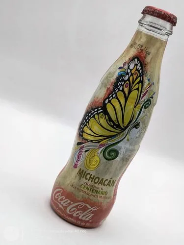 Botella Coca Cola Bicentenario 15 Michoacán Año 2010 Sellada Botella Coca Cola Bicentenario 15 De 32 Michoacán Año 2010 Sellada De Colección — Coleccionables vintage, años NOW