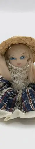 Muñeca Porcelana Miniatura Vestido Cuadros 80s Vintage 6cm — Decoración vintage, años 80s