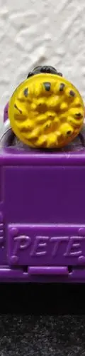 Carro Pedro El Malo Goofy Disney Mattel Original 2007 Violeta — Coleccionables vintage, años NOW (foto 6)