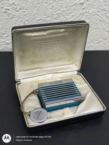 Mini Radio Antiguo Lloyds 9 Transistores G-50 Japon En Caja — Audio vintage, años 70s