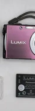 Camara Digital Panasonic Lumix Dmc-fh5 16mpx Leica 28mm Wide Violeta — Tech vintage, años NOW