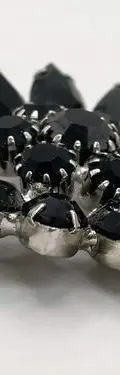 Prendedor/broche Flor Redonda Cristalería En Zirconia Negro Negro
