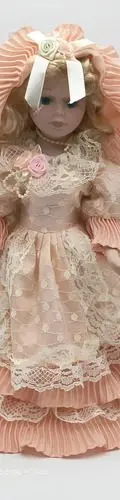 Muñeca De Porcelana Rubia Vestido Encaje Rosa Bolso Vintage — Coleccionables vintage, años 80s