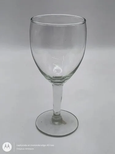 Copa Para Vino/agua De Cristal Liso Vintage 150ml Transparente — Decoración vintage