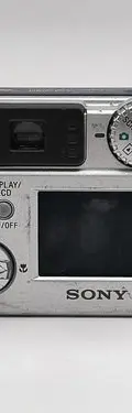 Camara Digital Sony Cybershot 3.2mp Dsc-p71 No Sirve Reparar Plateado — Tech vintage, años NOW (foto 9)