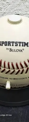 Reloj Despertador Beisbol Vintage Official Sportstime Bulova Blanco — Coleccionables vintage (foto 4)