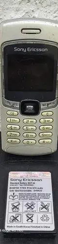 Celular Sony Ericsson T-226m Vintage No Funciona Reparar Plateado — Tech vintage, años 90s