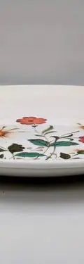 Plato Antiguo Porcelana Mediano Flores San Isidro Usado Blanco Floreado — Decoración vintage (foto 5)