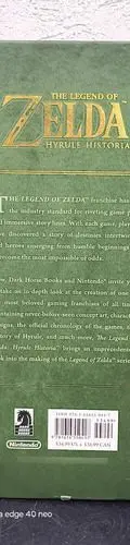 The Legend Of Zelda: Hyrule Historia (inglés) Pasta Dura — Gaming vintage (foto 2)