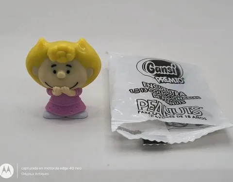 Figura Gansipremio Peanuts Snoopy Sally Brown 2026 Marinela