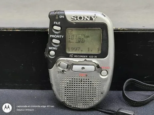 Grabador De Voz Digital Sony Icd-70 Para Checar Original Gris — Decoración vintage, años 90s