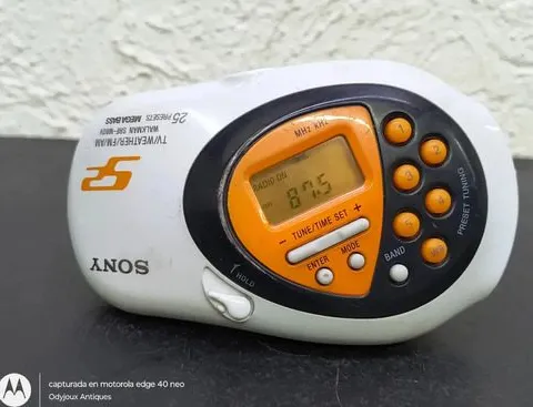 Radio Sony S2 Sport Radio Tv/weater/fm/am Walkman Srf-m80v Blanco Con Naranja