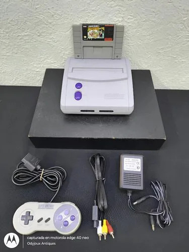 Consola Super Nintendo Snes Jr + Juego Mario All Stars  Blanco — Gaming vintage, años 90s