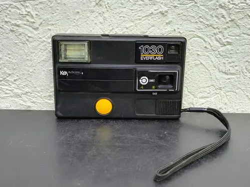 Camara Fotográfica Disco Everflash Keystone 1030 No Funciona Negro — Tech vintage, años 80s